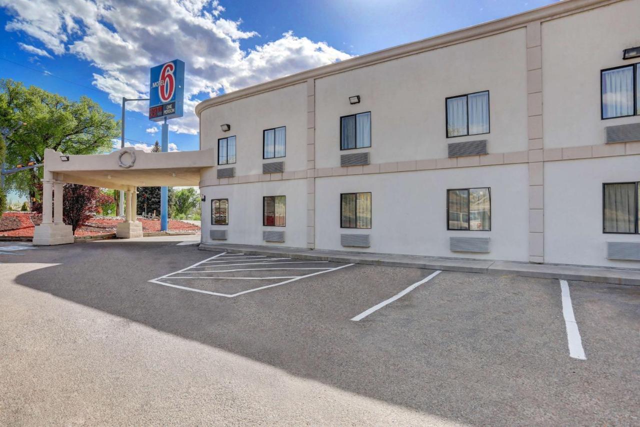Hotel 6-espanola, Nm Espanola