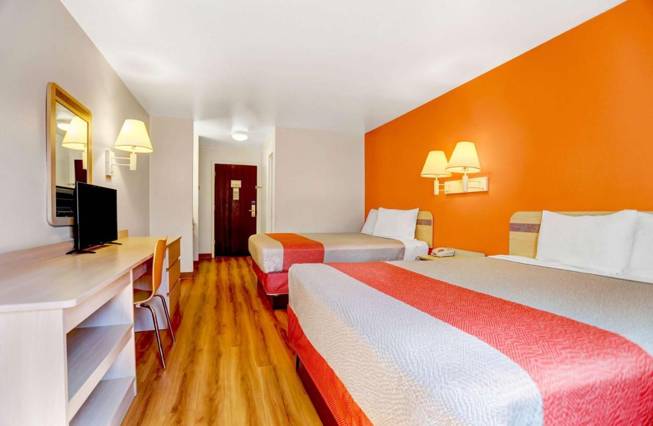 Hotel 6-espanola, Nm