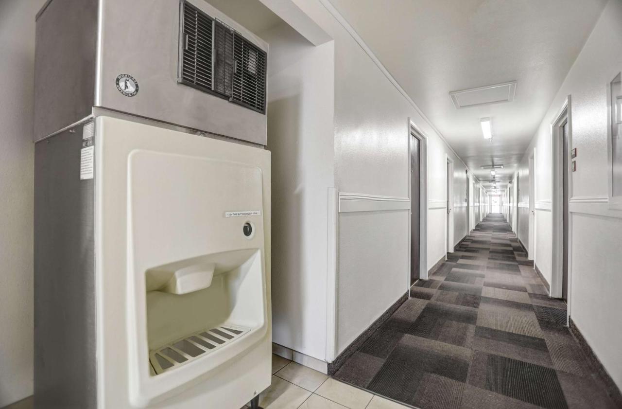 Hotel 6-espanola, Nm
